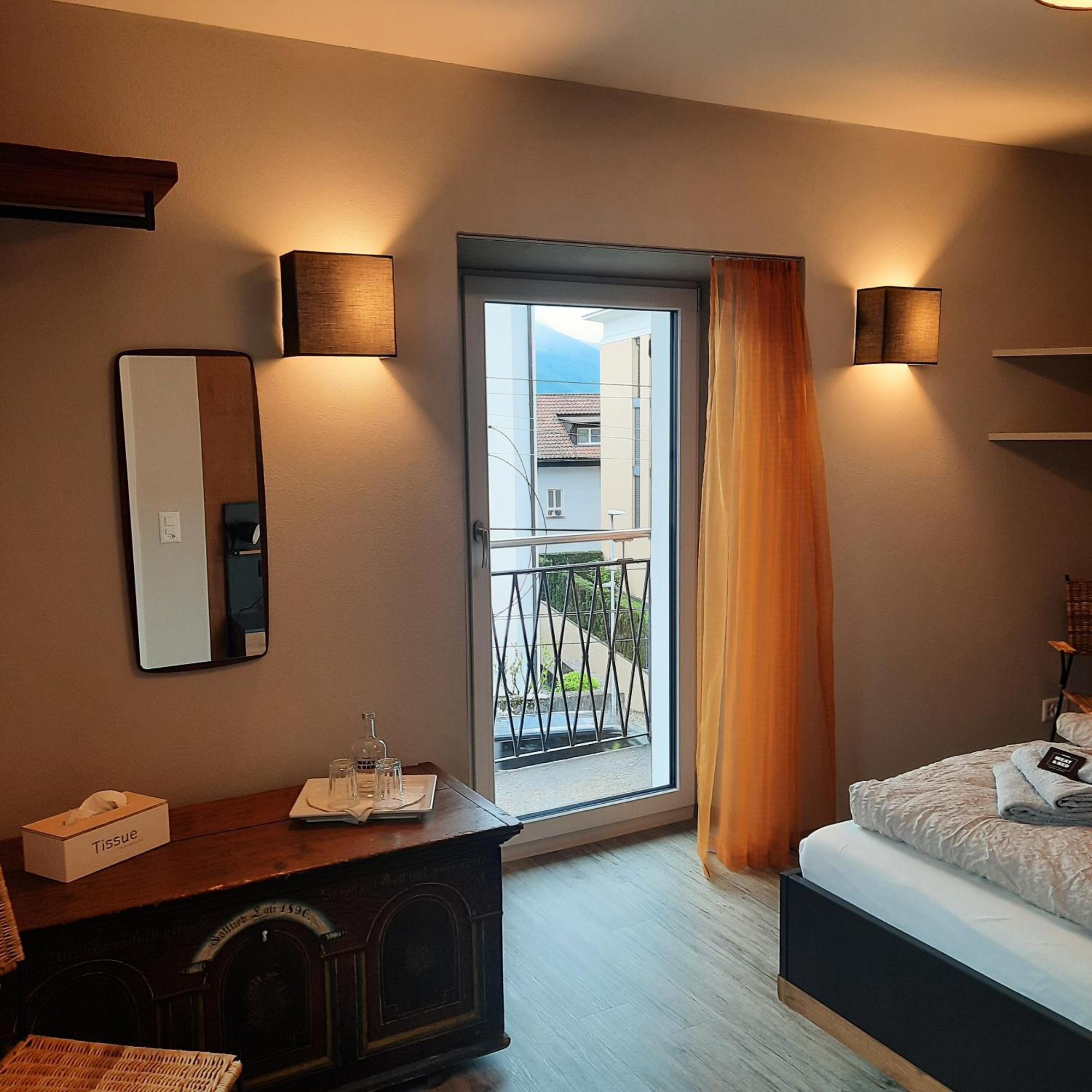 Bed and Breakfast Stalder Meat & Bed Muralto Esterno foto